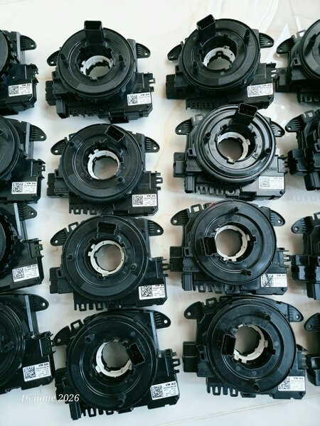 Spira volan 5K0953569B VW Tiguan Touran Sharan Passat B6 B7 Golf EOS Sciroc